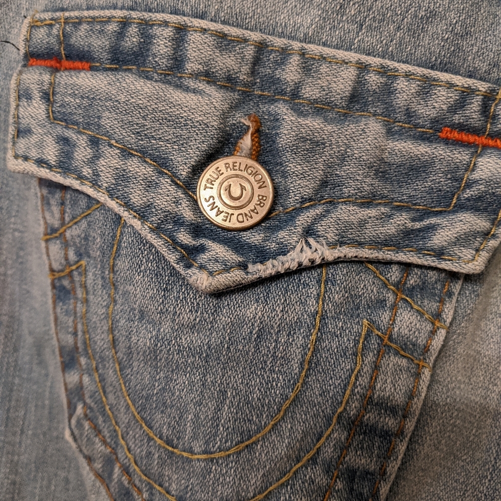 True Religion Joey Bootcut Jean Size 26, 30in Leg